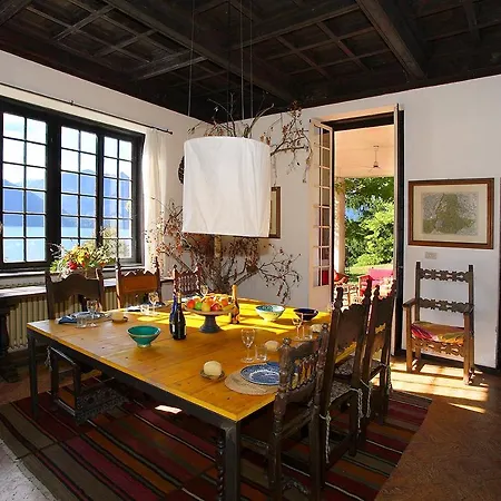 Sleeps 9 Pool Villa