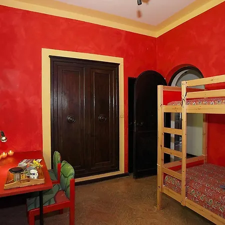 Sleeps 9 Pool * Lierna